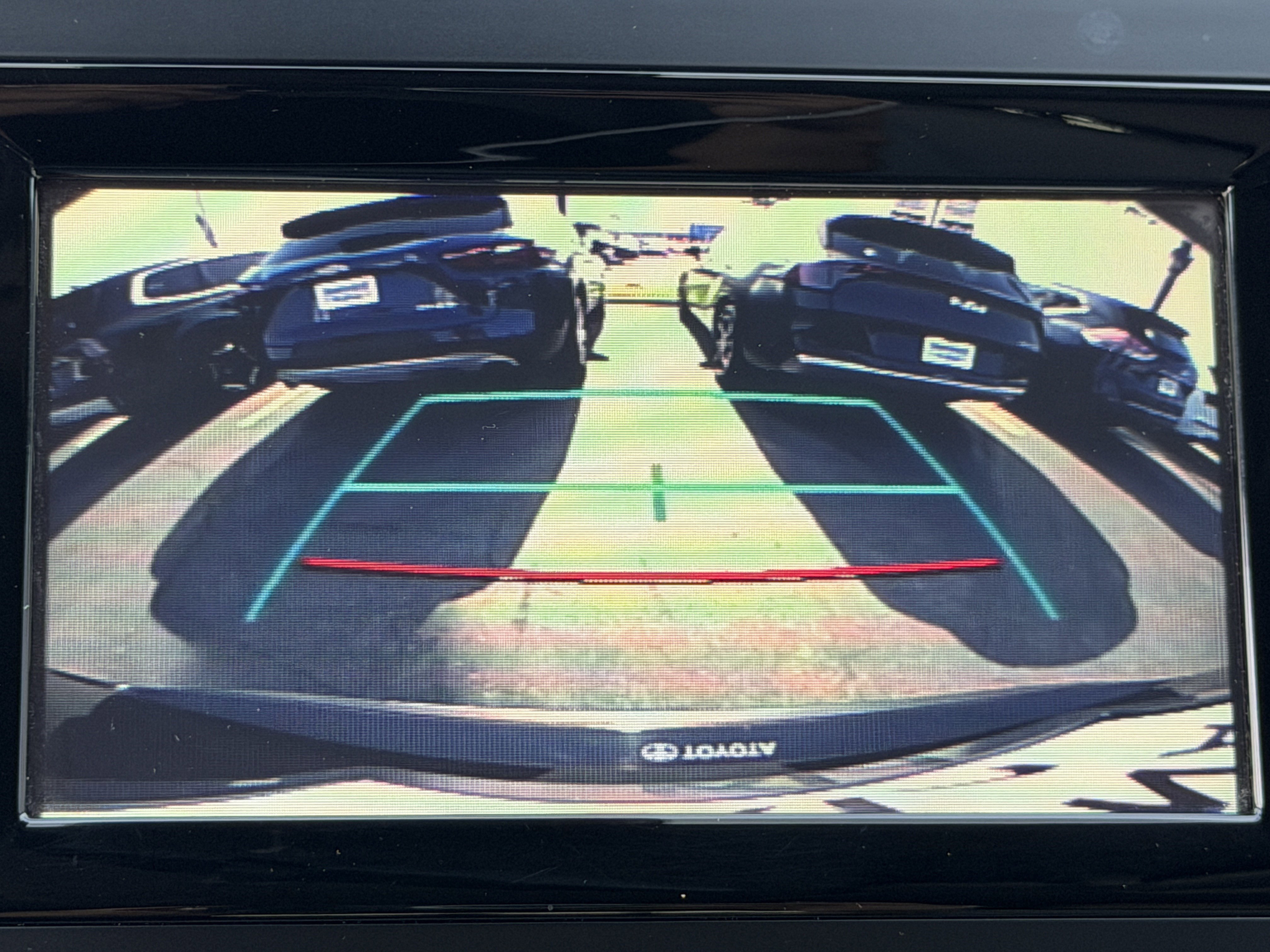 Used 2019 Toyota Highlander LE FWD image 22