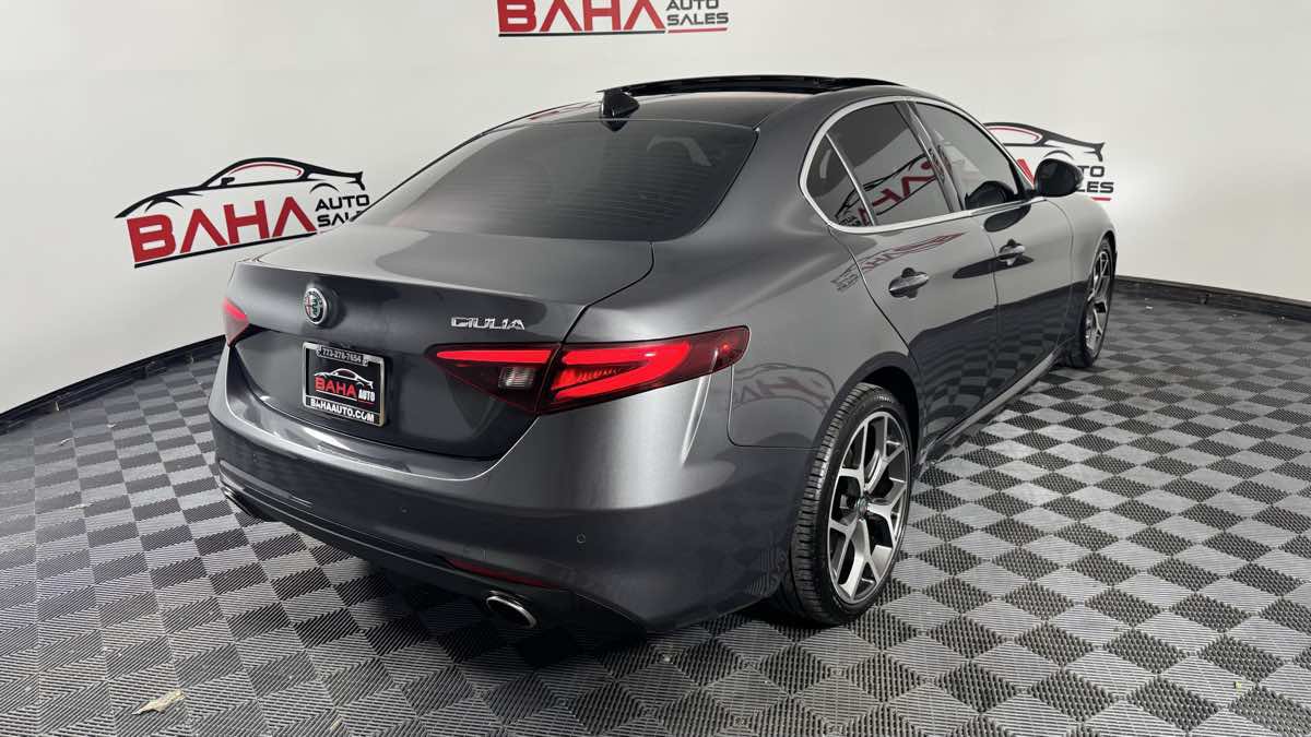 Used 2020 Alfa Romeo Giulia Ti w/ Active Blind Spot Package RWD image 7