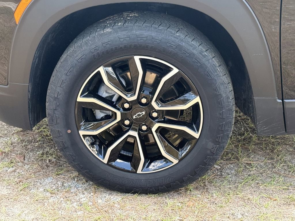 New 2025 Chevrolet TrailBlazer ACTIV w/ Convenience Package FWD image 9
