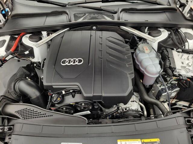 Used 2024 Audi A4 2.0T Premium Plus image 12