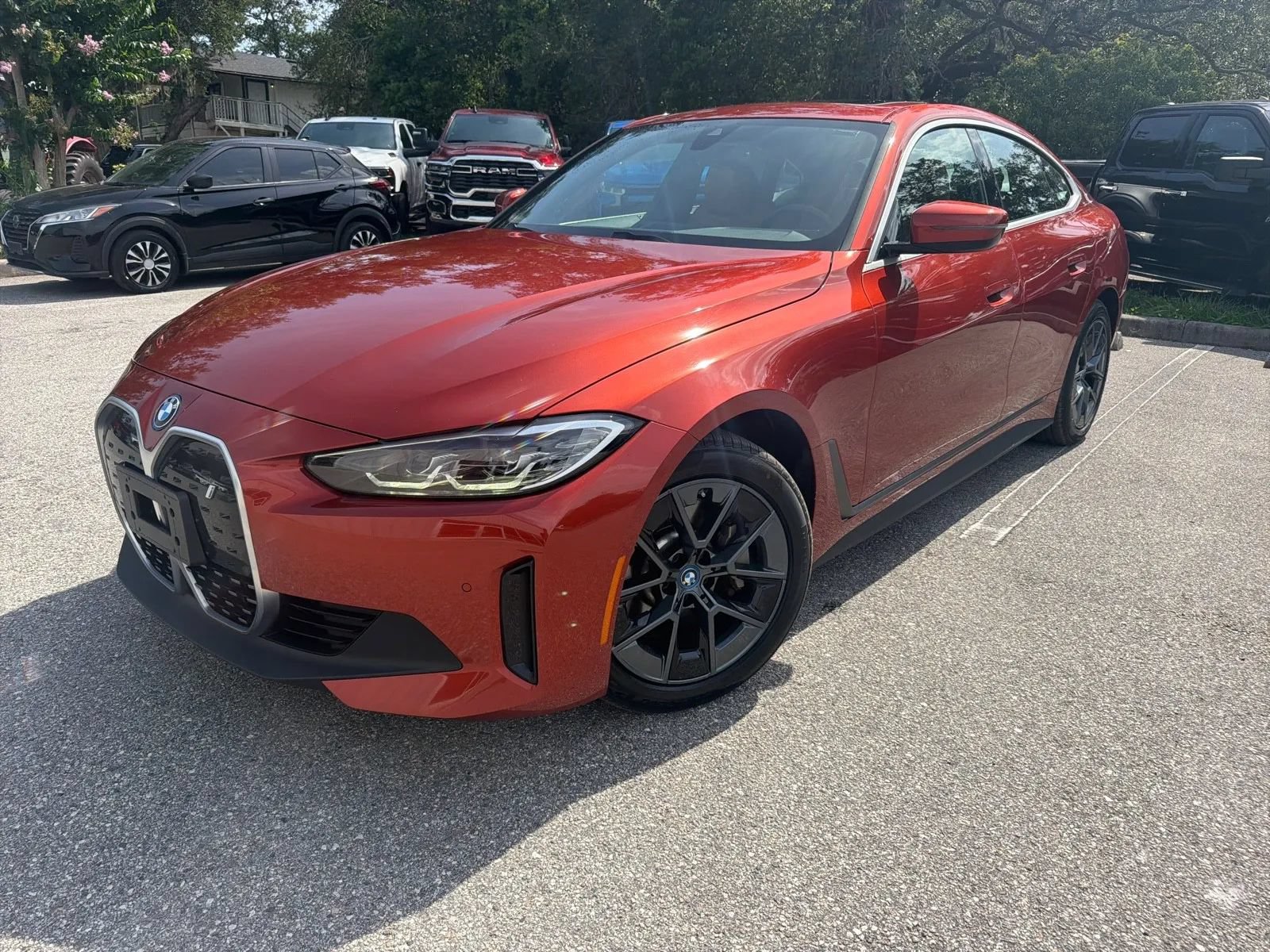 Used 2023 BMW i4 eDrive35 w/ Premium Package RWD image 4