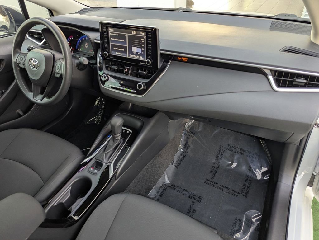 Used 2022 Toyota Corolla LE image 20