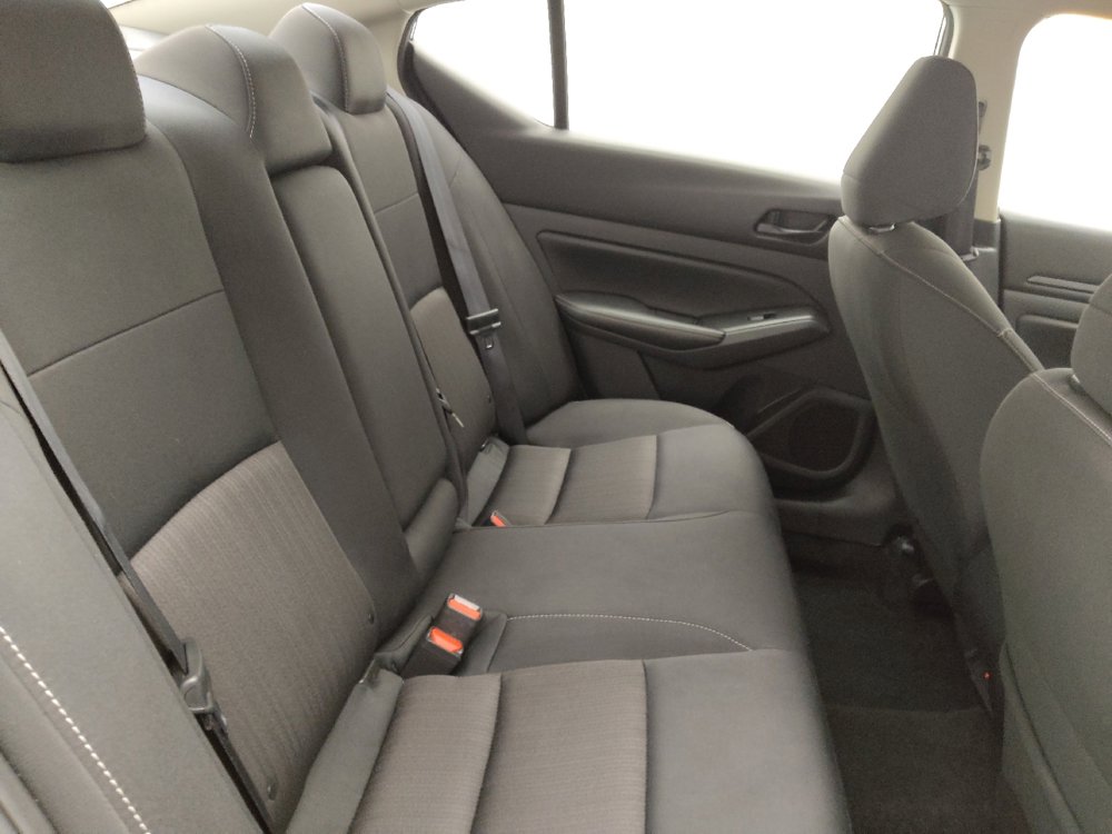 Used 2024 Nissan Altima 2.5 SV image 19