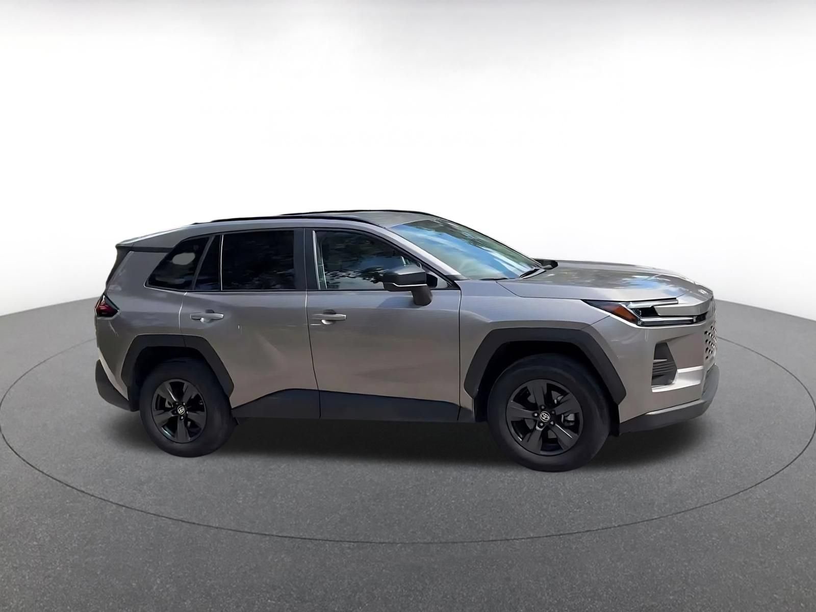 Used 2026 Toyota RAV4 LE AWD/4WD image 2