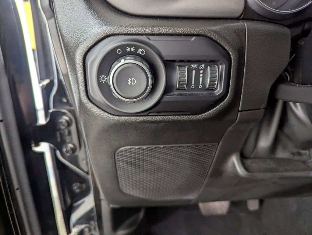 Certified 2022 Jeep Wrangler Unlimited Sport image 27