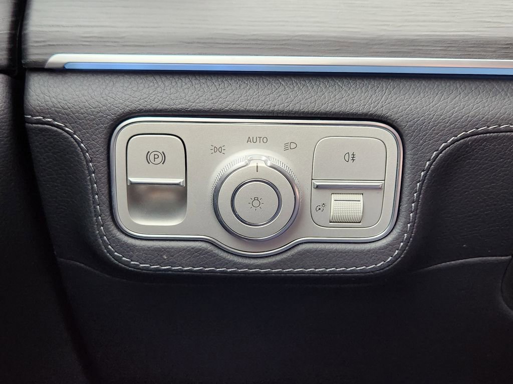 New 2026 Mercedes-Benz GLE 450 4MATIC image 21