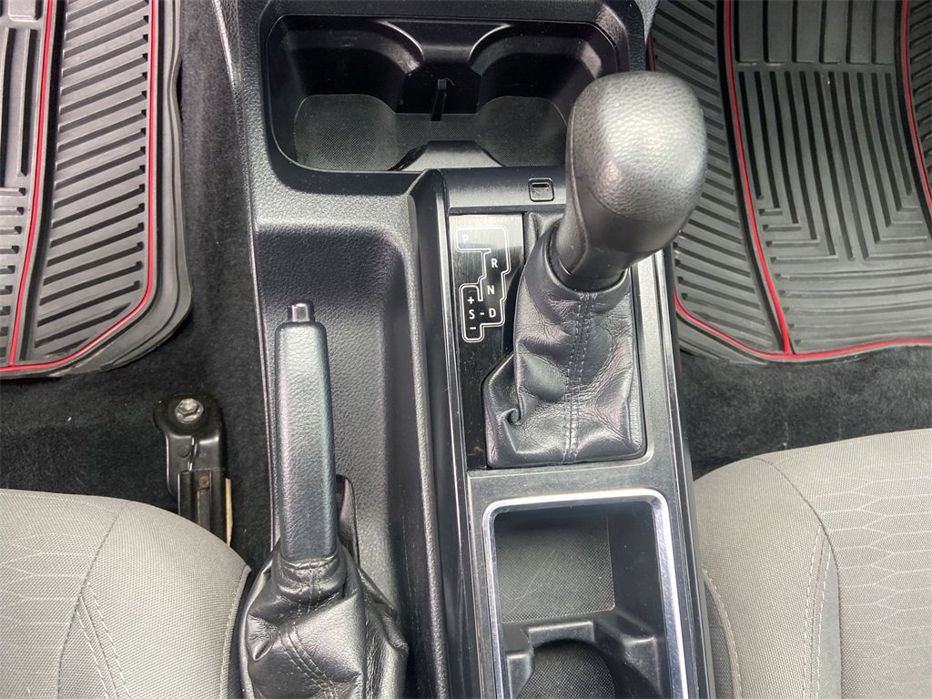 Used 2019 Toyota Tacoma SR w/ SR Convenience Package image 15