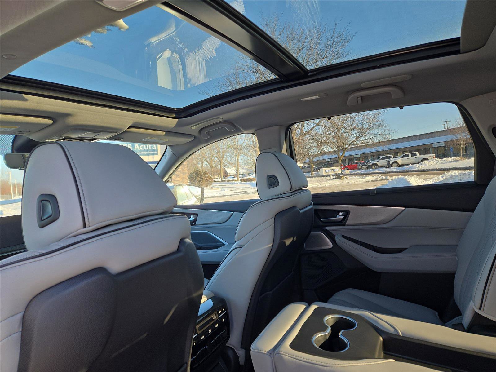 New 2026 Acura MDX SH-AWD w/Advance image 23