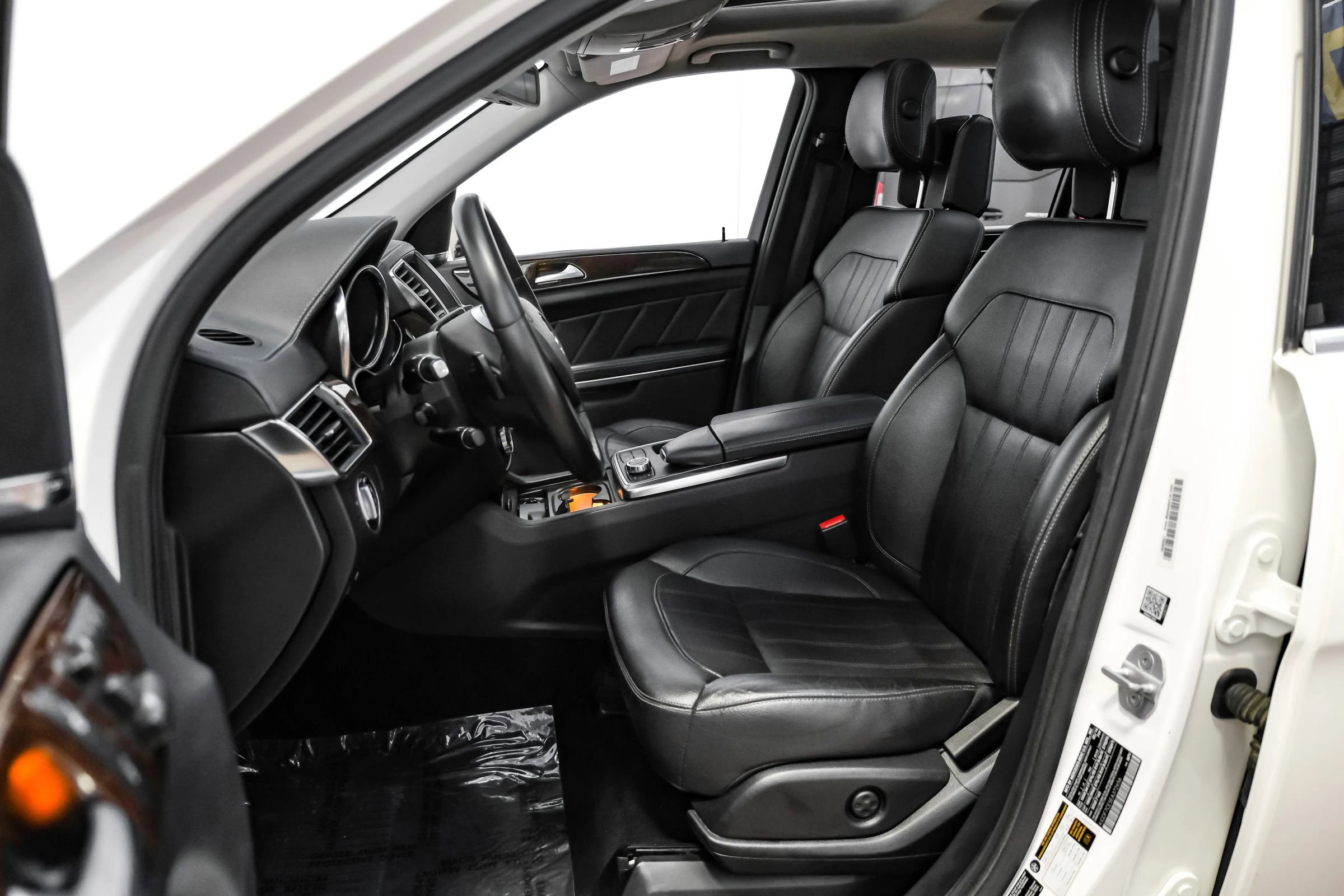 Used 2014 Mercedes-Benz GL 450 4MATIC image 26