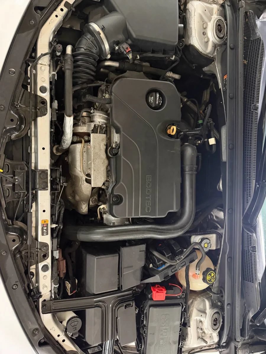 Used 2019 Chevrolet Malibu LT FWD image 17