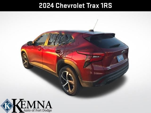 Used 2024 Chevrolet Trax RS w/ Driver Confidence Package image 9