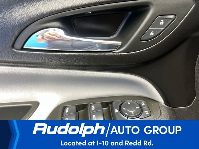 Used 2024 Chevrolet Equinox LS w/ LS Convenience Package image 11