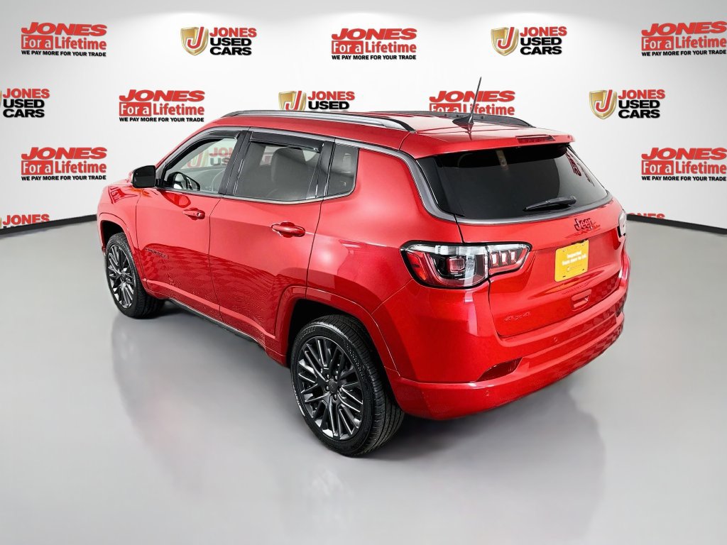 Used 2022 Jeep Compass Limited AWD/4WD image 2