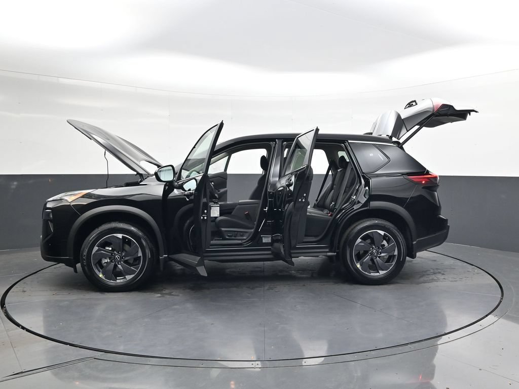 Certified 2026 Nissan Rogue SV FWD image 47