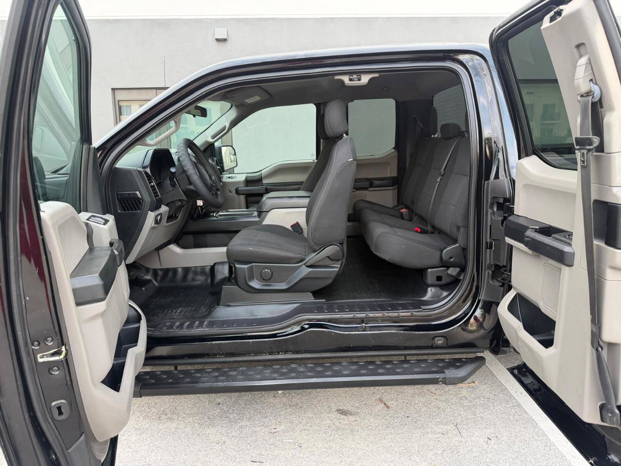 Used 2017 Ford F150 XL w/ Equipment Group 101A Mid RWD image 20