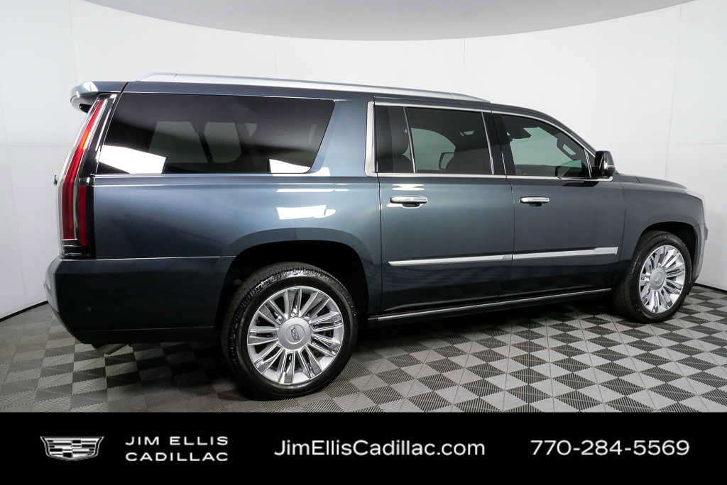 Used 2020 Cadillac Escalade ESV Platinum image 2