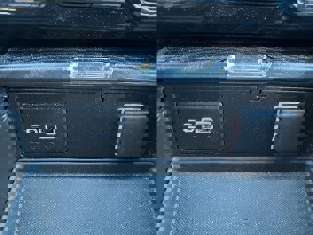 Used 2023 GMC Yukon Denali image 24