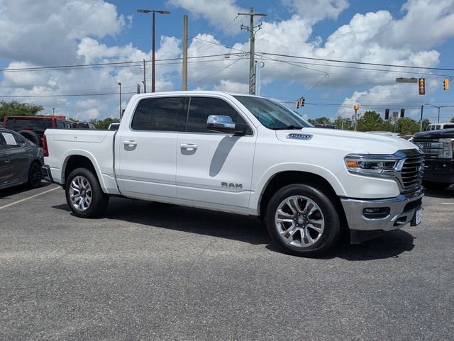 Used 2023 RAM 1500 Limited AWD/4WD image 3