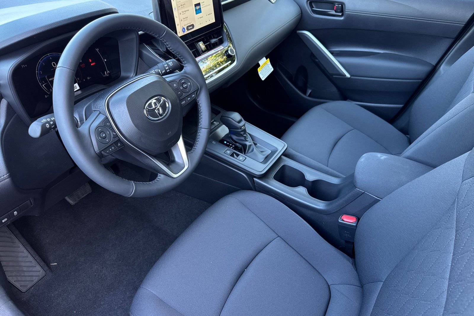 New 2026 Toyota Corolla Cross LE image 10