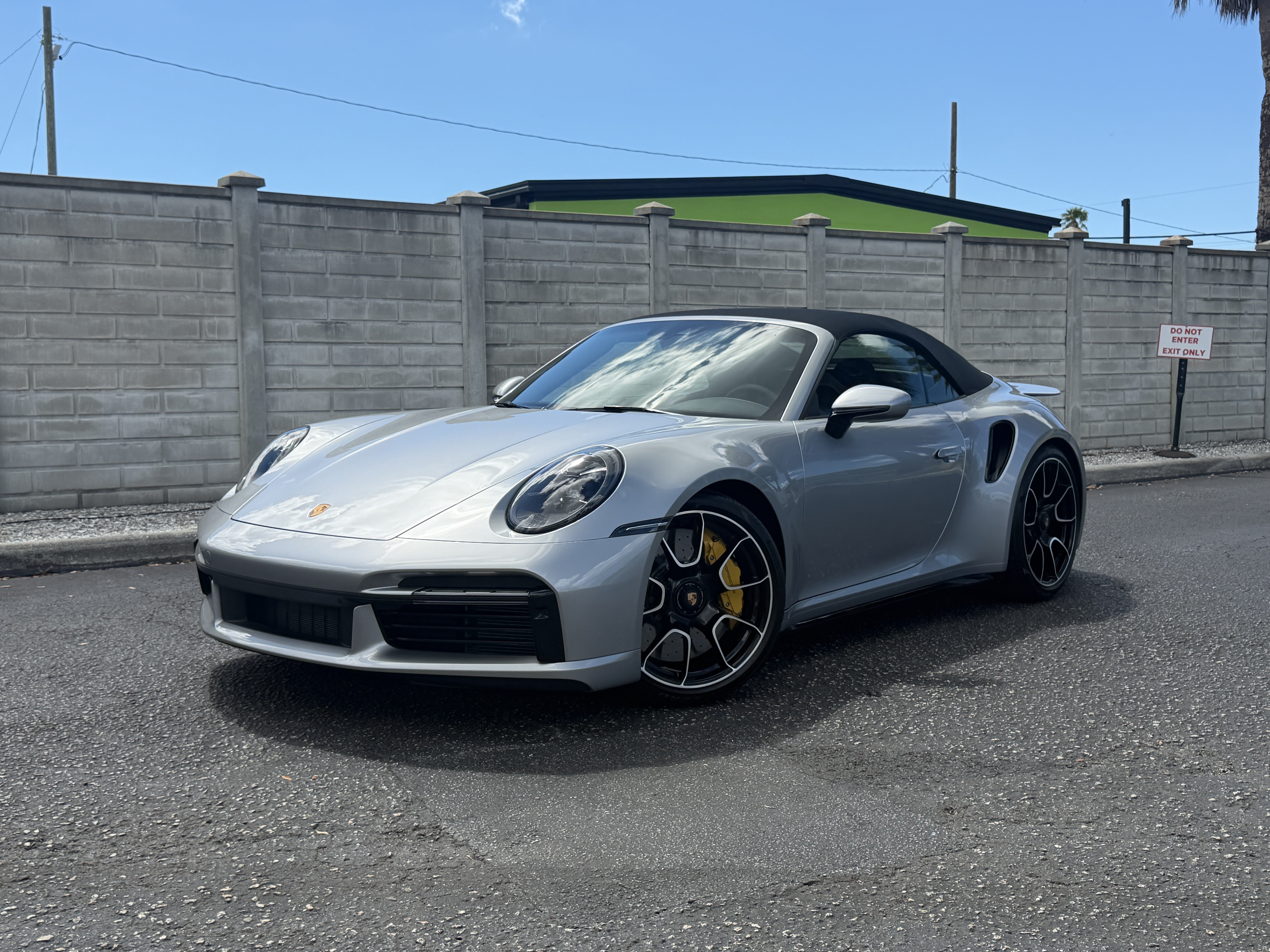 Certified 2023 Porsche 911 Turbo S AWD/4WD image 1