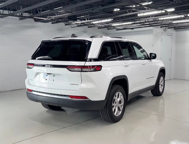 Used 2022 Jeep Grand Cherokee Limited AWD/4WD image 5