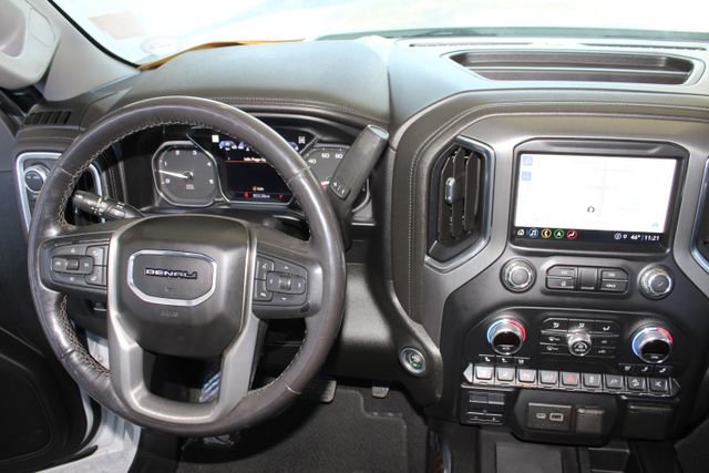 Used 2022 GMC Sierra 2500 Denali w/ Denali Ultimate Package image 30