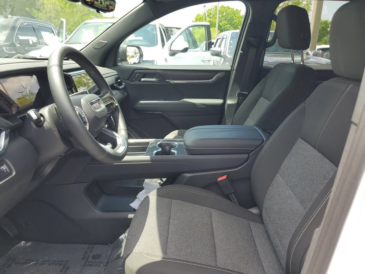 New 2026 GMC Acadia Elevation w/ Black Edition FWD image 19