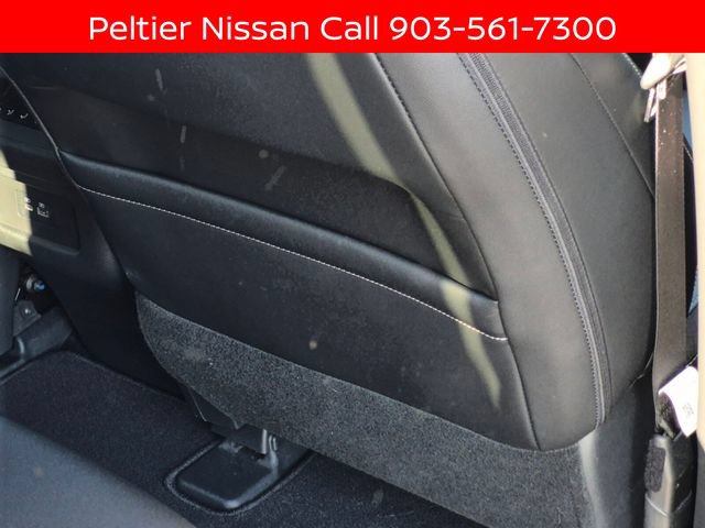 Certified 2024 Nissan Pathfinder SL w/ SL Premium Package FWD image 18