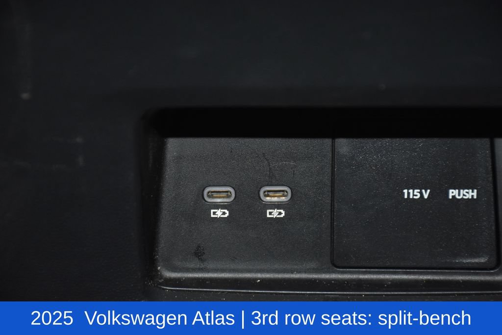 Used 2025 Volkswagen Atlas SE FWD image 28