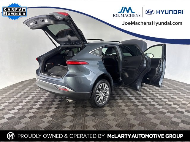 Used 2021 Toyota Venza Limited w/ Advanced Technology Package image 16