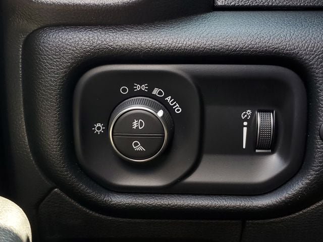 Certified 2022 RAM 1500 Big Horn AWD/4WD image 38