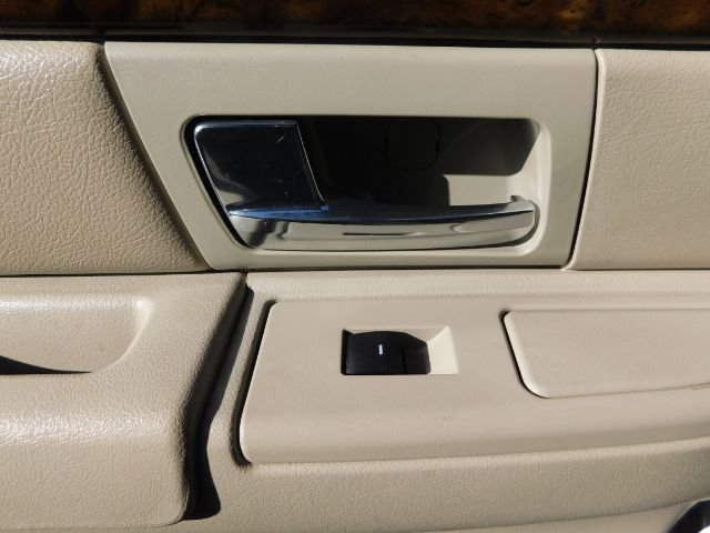 Used 2010 Mercury Grand Marquis LS image 15