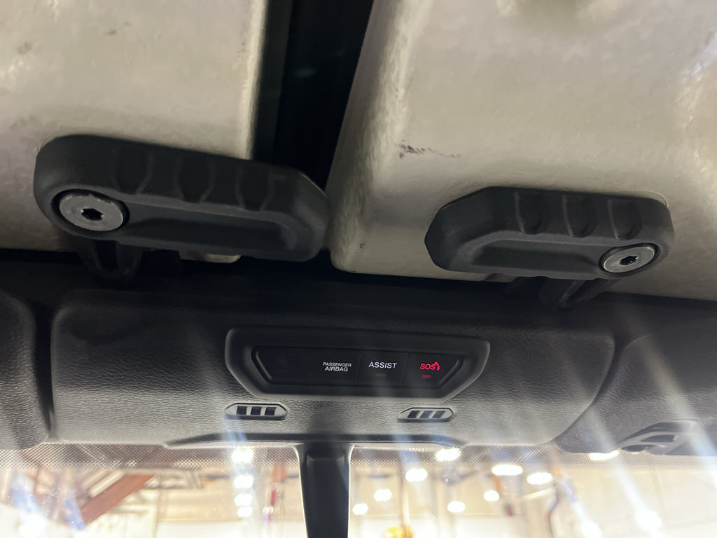 Used 2022 Jeep Wrangler Unlimited Sport AWD/4WD image 36