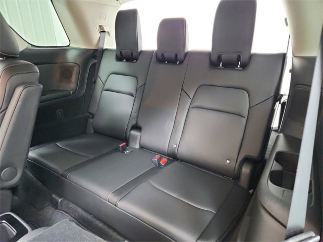 Used 2025 Nissan Pathfinder SL w/ SL Premium Package image 36