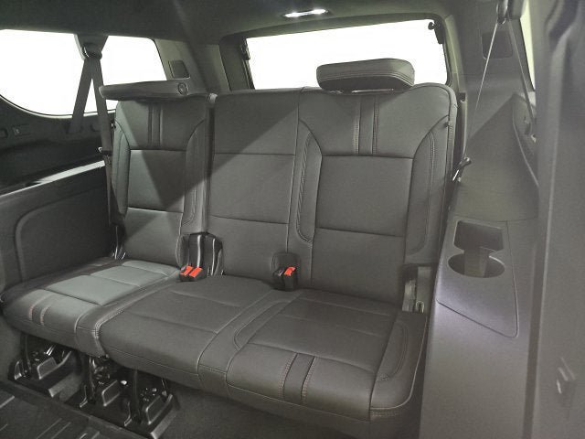 New 2027 Chevrolet Suburban RST w/ Advanced Technology Package AWD/4WD image 10