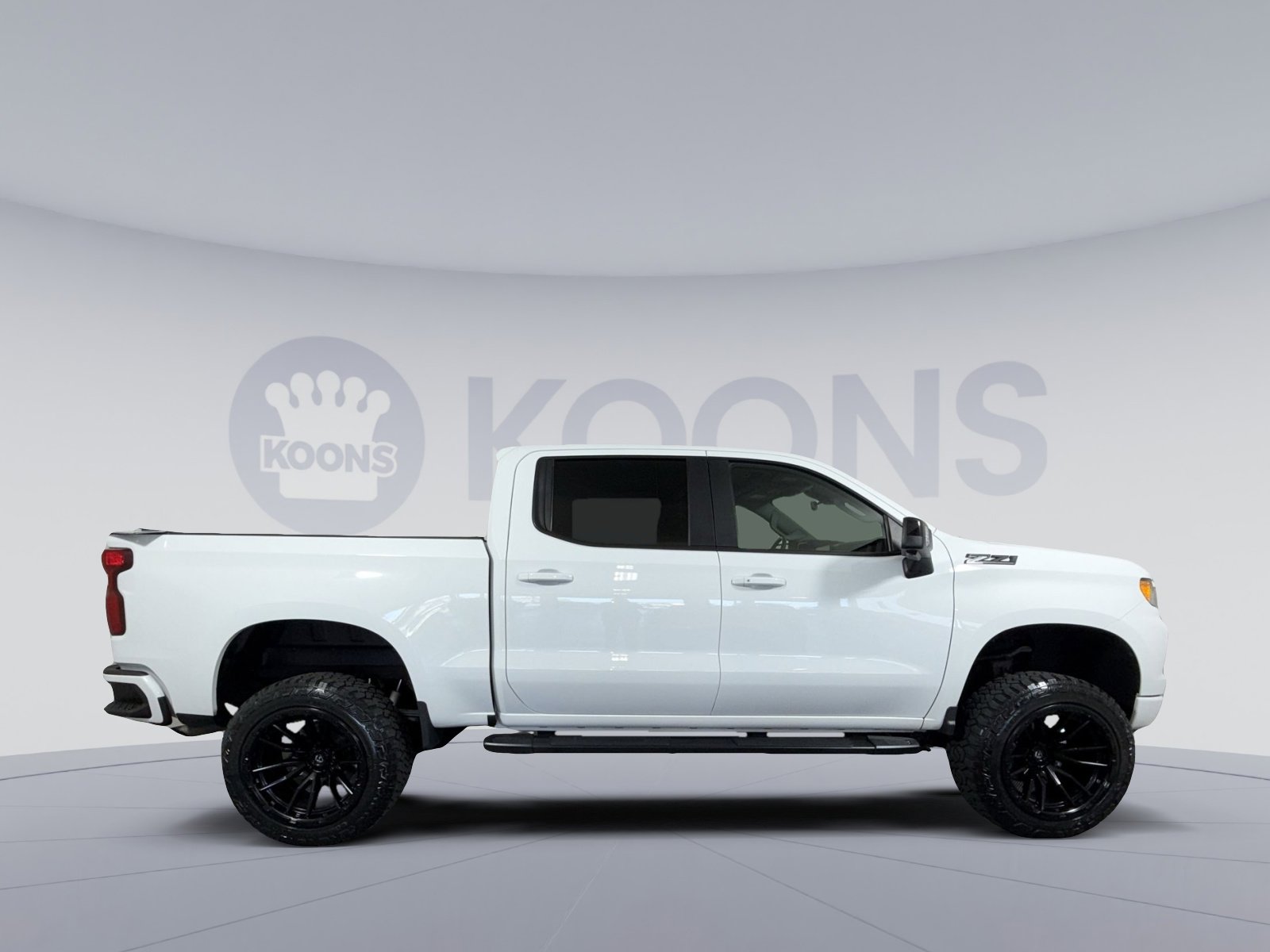 Used 2022 Chevrolet Silverado 1500 RST AWD/4WD image 8