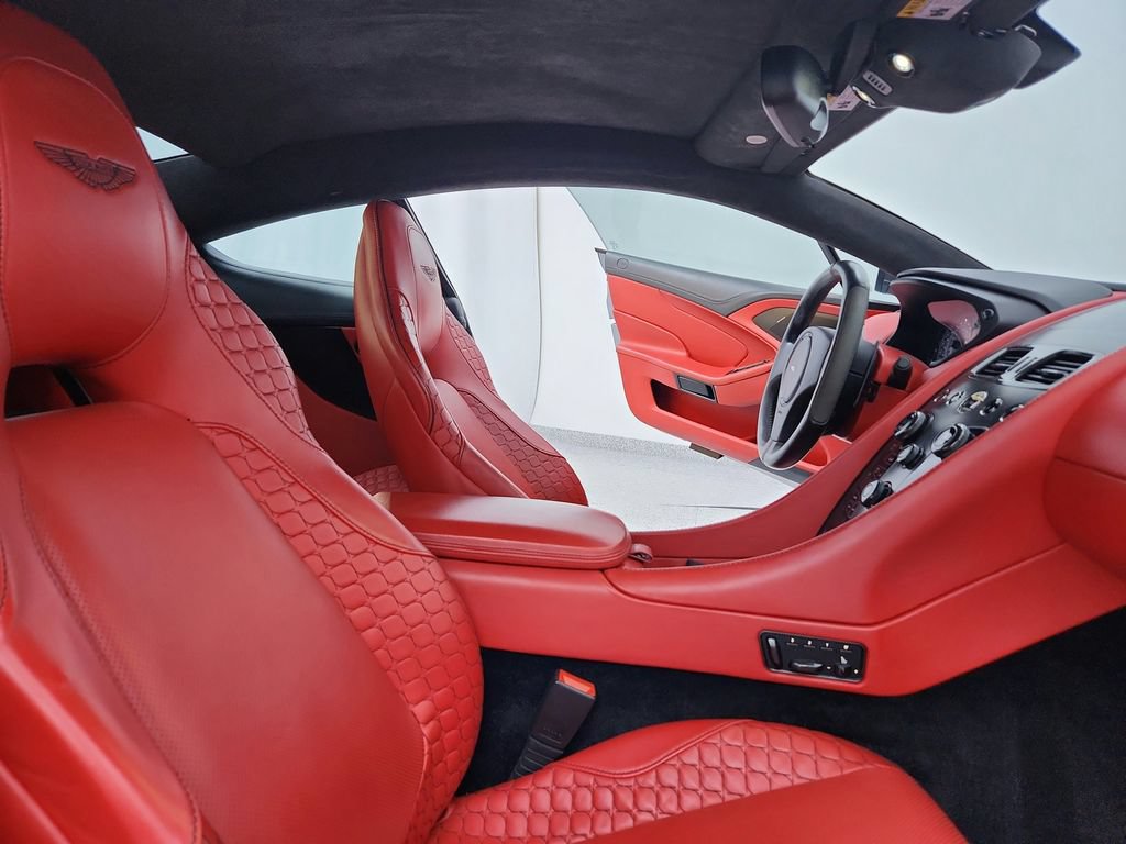 Used 2014 Aston Martin Vanquish Coupe RWD image 30
