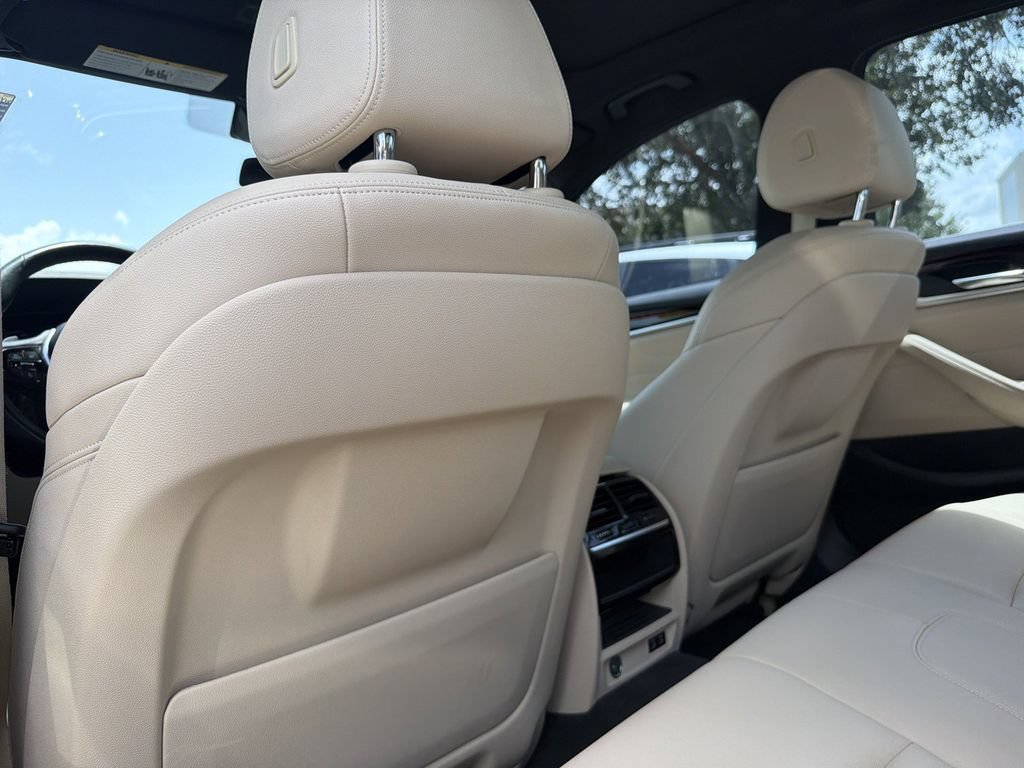 Used 2020 BMW 530i xDrive w/ Convenience Package AWD/4WD image 18