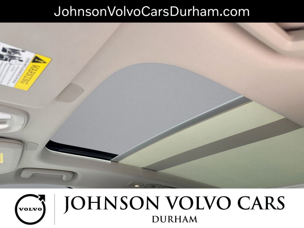 Used 2023 Volvo XC90 T8 Ultimate w/ Protection Package Premier AWD/4WD image 16