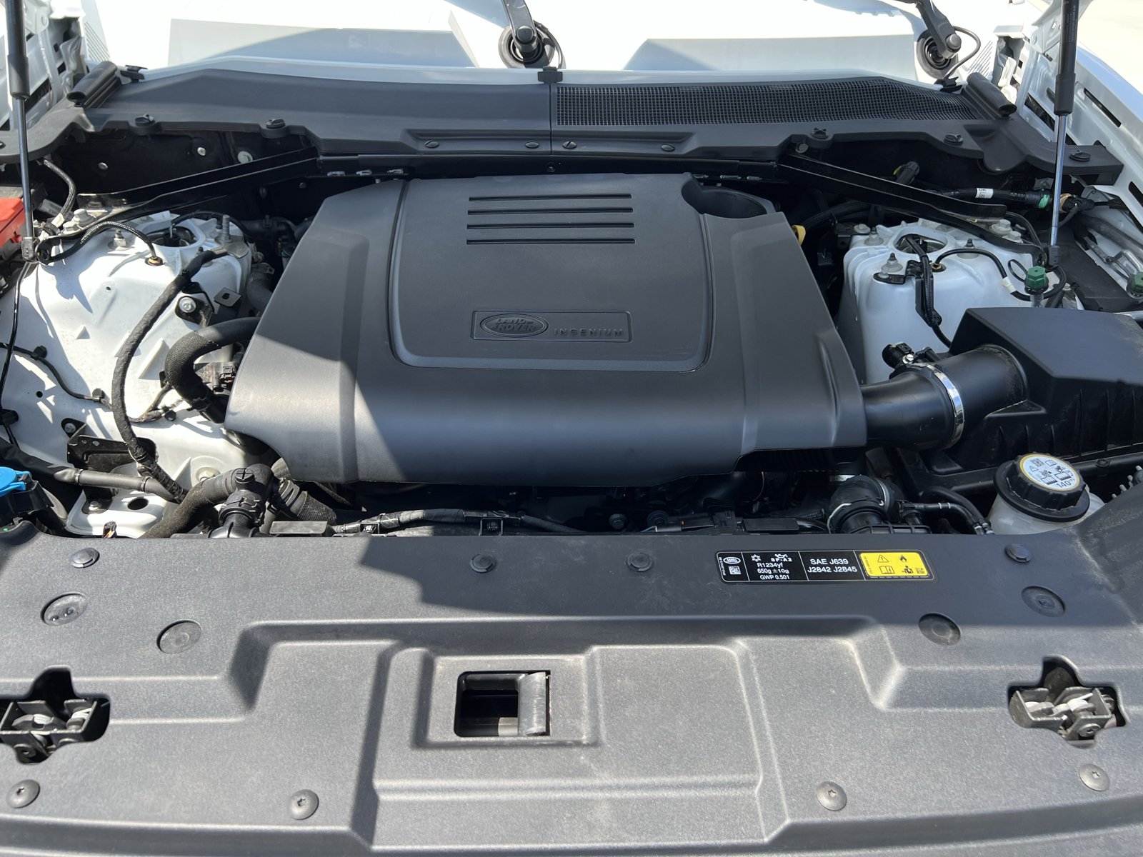 Used 2026 Land Rover Defender 110 S AWD/4WD image 35