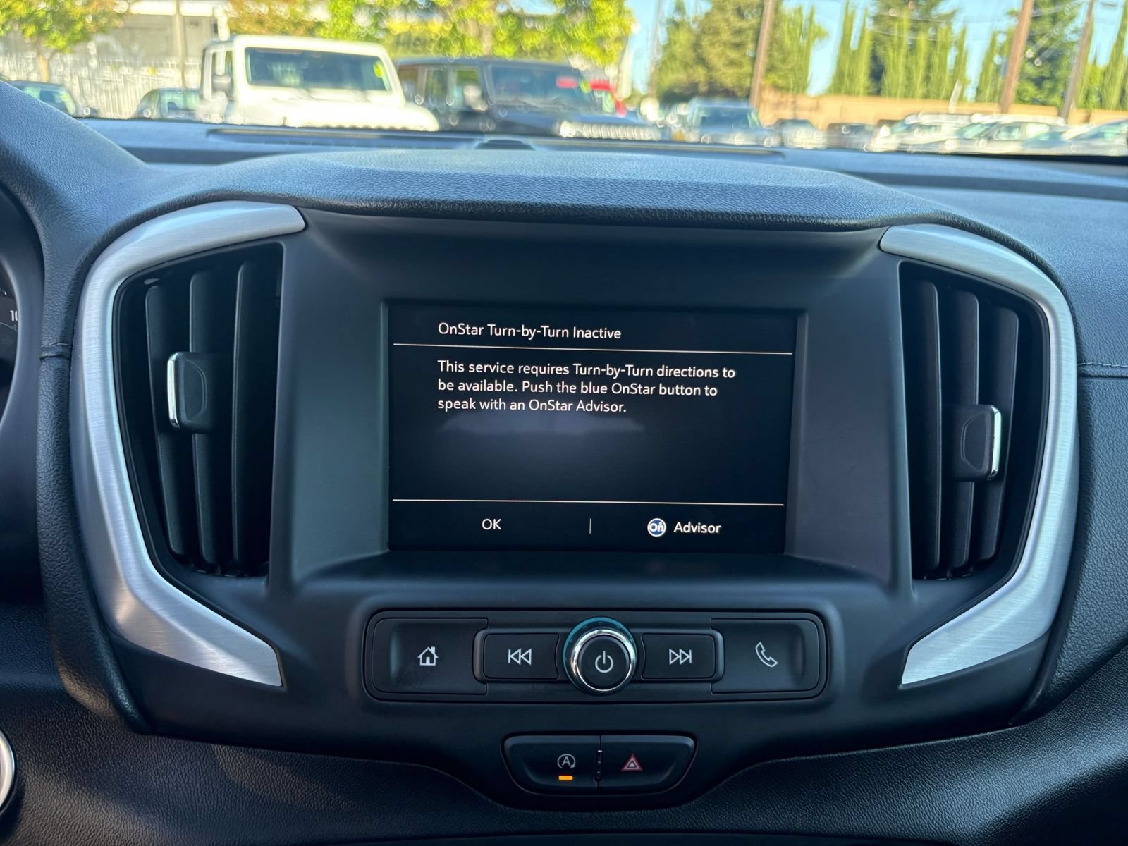 Used 2024 GMC Terrain SLE FWD image 19