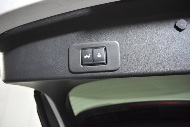 Certified 2025 Nissan Murano SL w/ Cargo Package AWD/4WD image 33