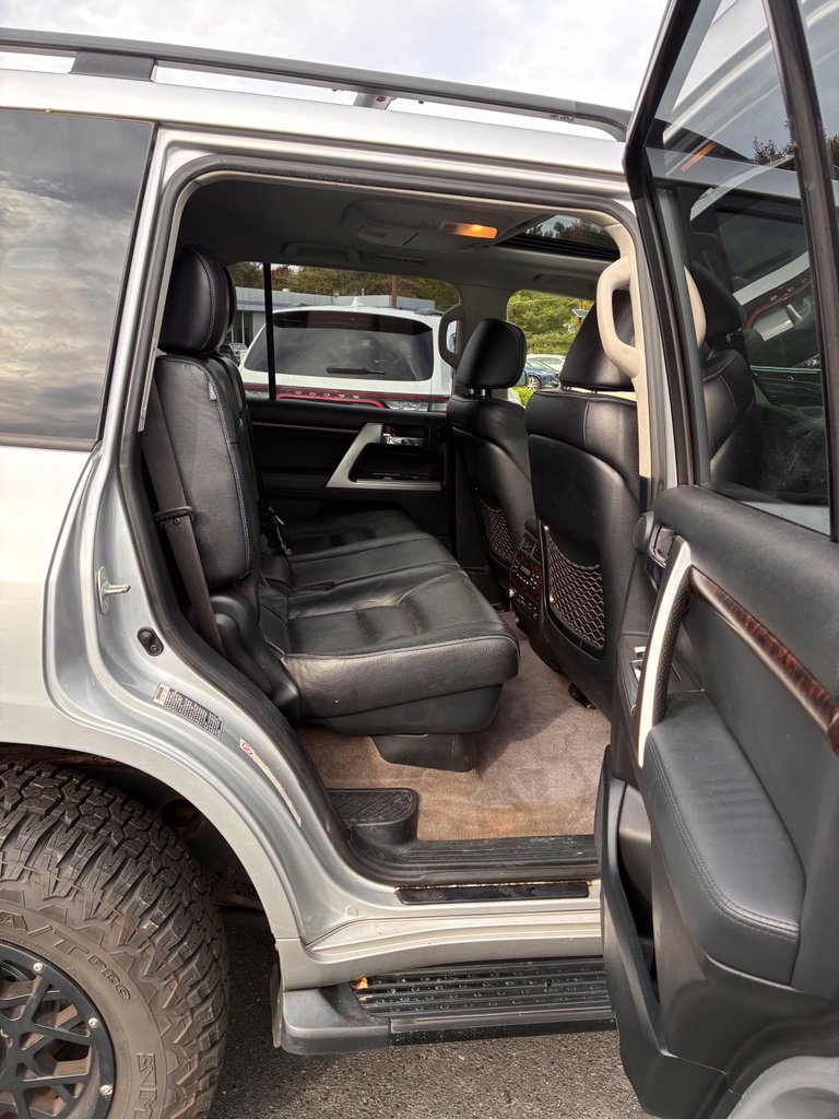 Used 2013 Toyota Land Cruiser AWD/4WD image 25
