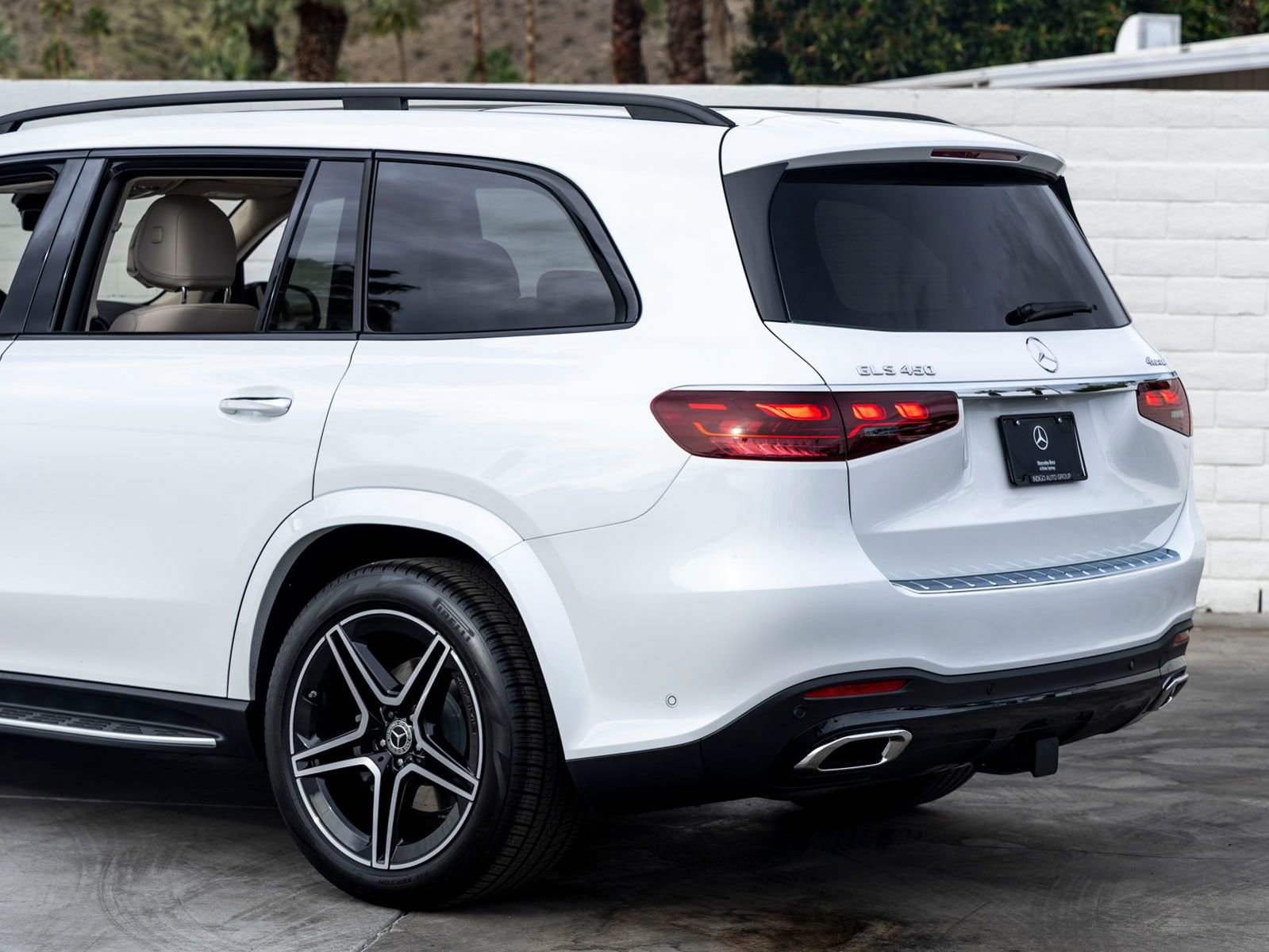 Used 2026 Mercedes-Benz GLS 450 4MATIC image 8