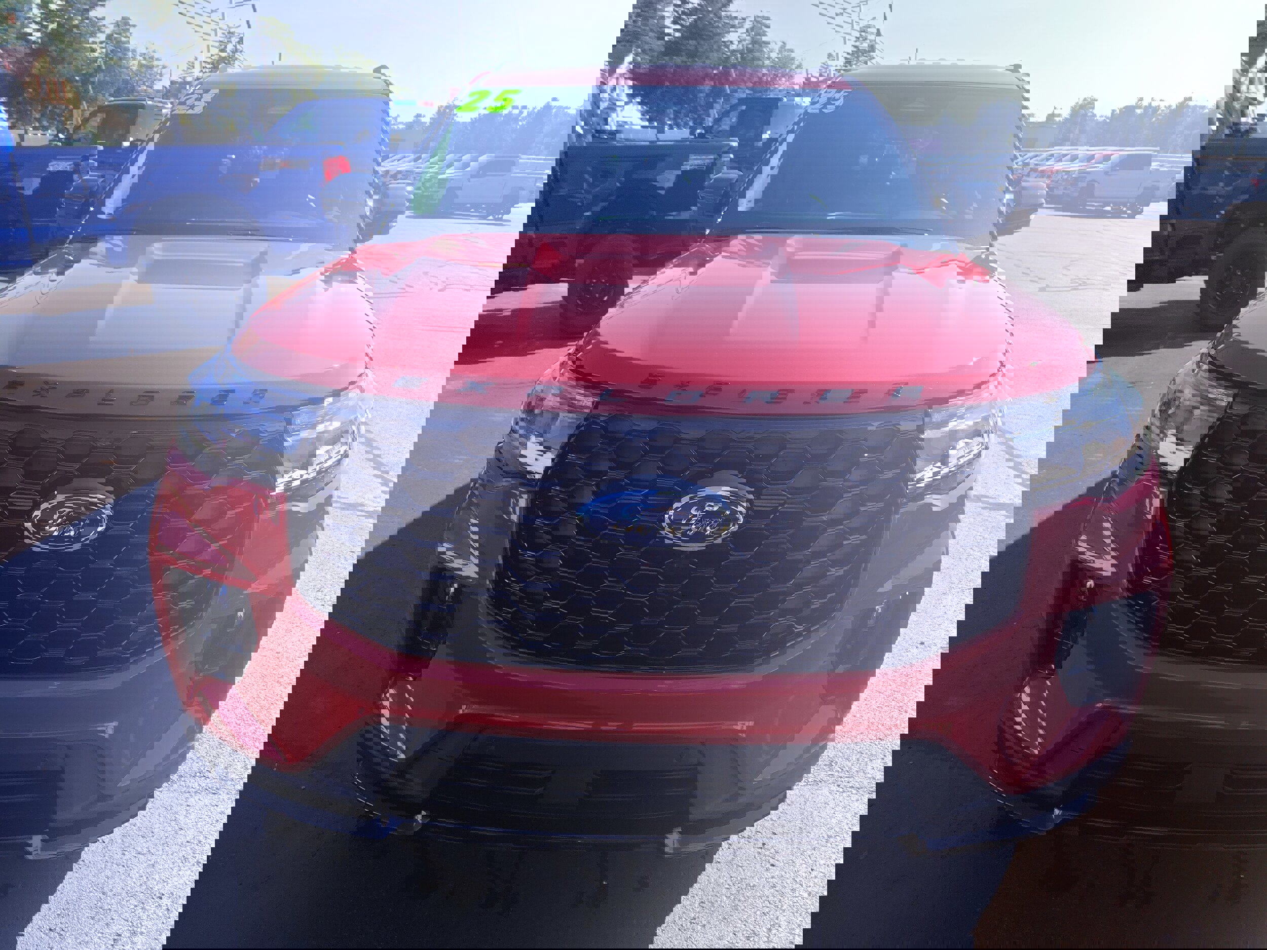 Used 2025 Ford Explorer ST-Line w/ Premium Package image 3