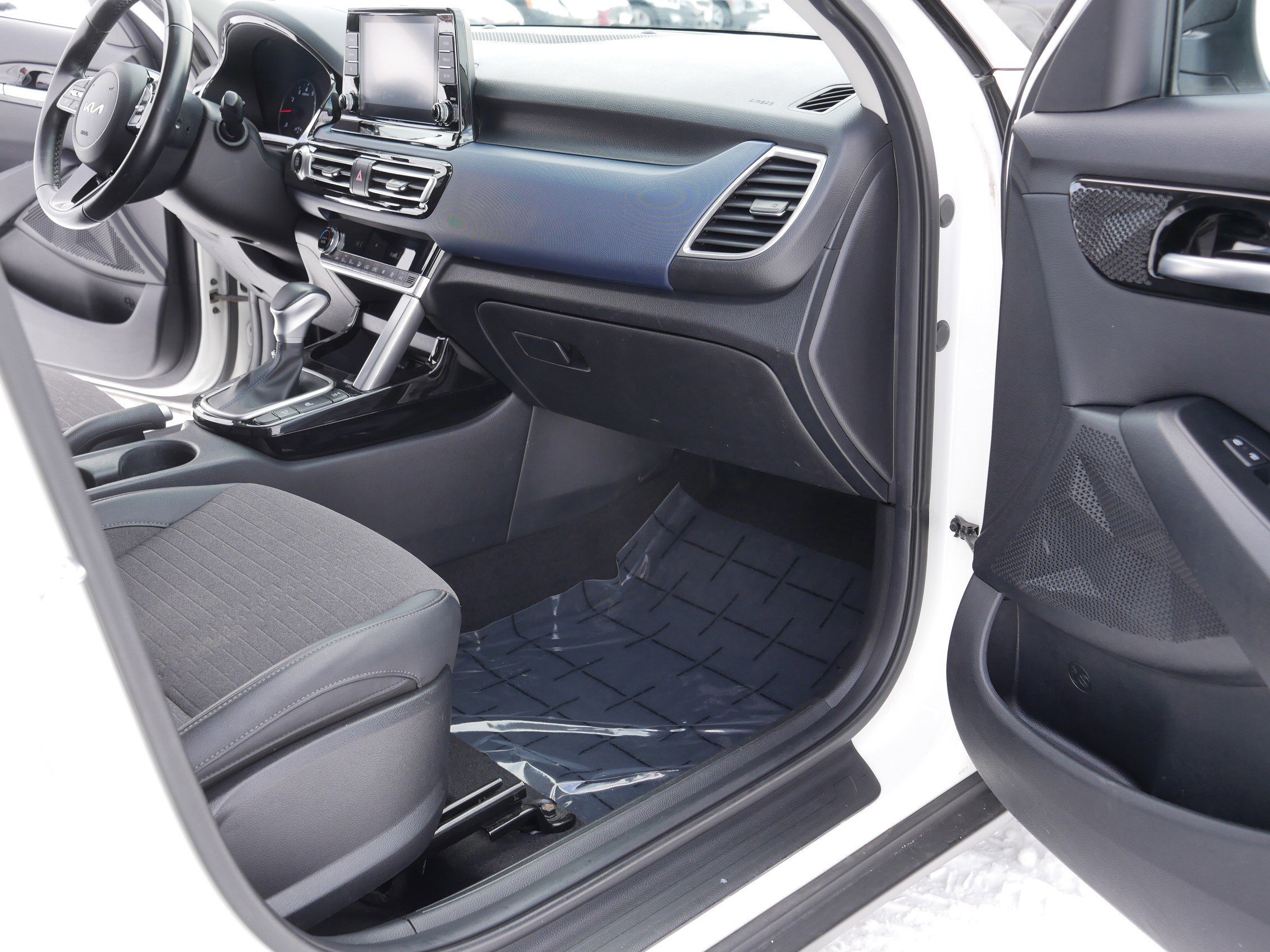 Used 2023 Kia Seltos S image 19