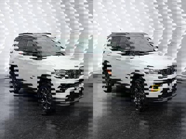 New 2026 Jeep Compass Limited image 24