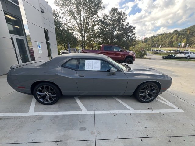 Used 2017 Dodge Challenger SXT Plus image 2