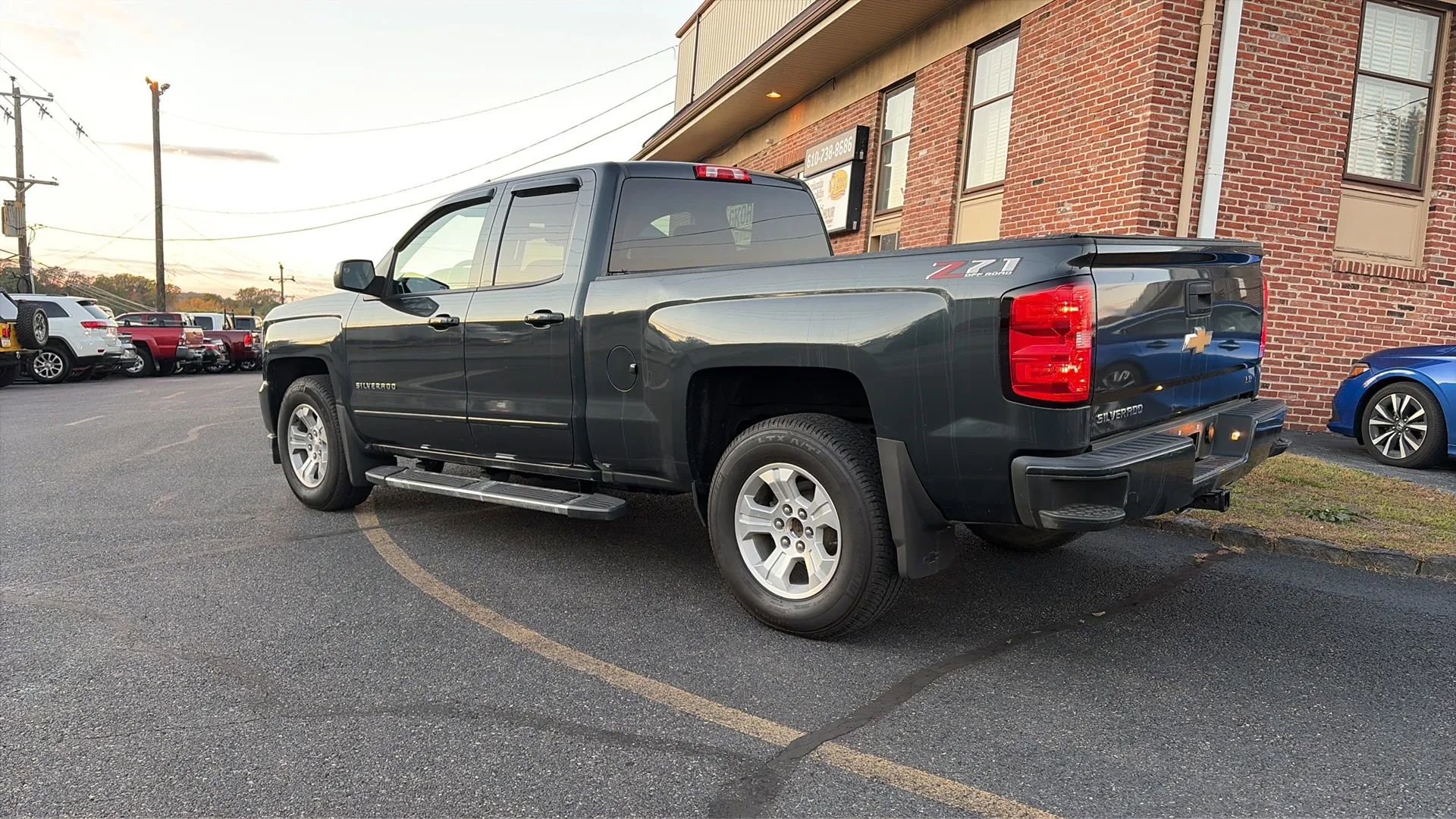Used 2019 Chevrolet Silverado 1500 LT w/ All Star Edition image 6