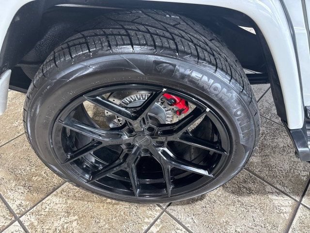 Used 2015 Mercedes-Benz G 63 AMG 4MATIC image 26